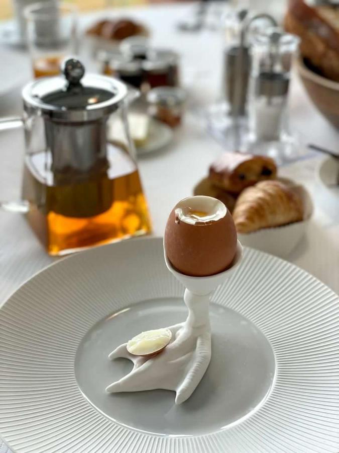 Hotel-Restaurant L'Aquarelle Breuillet  المظهر الخارجي الصورة